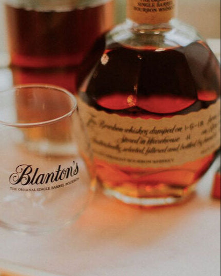 ブランデー Blanton's Single Barrel Bourbon blanton_3_pack.jpg?v=1701717753